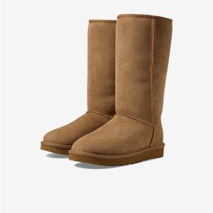 UGG | Classic Shearling Boots